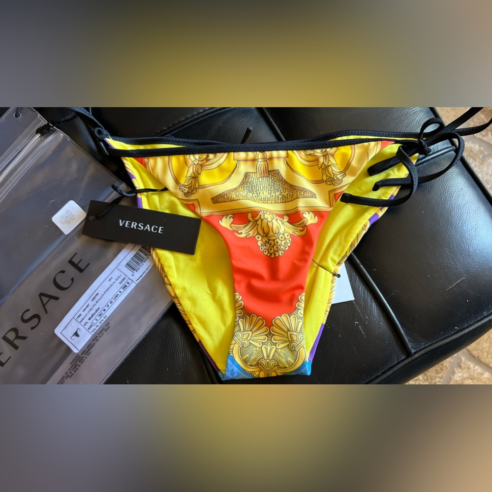 brand new Versace bikini bottoms